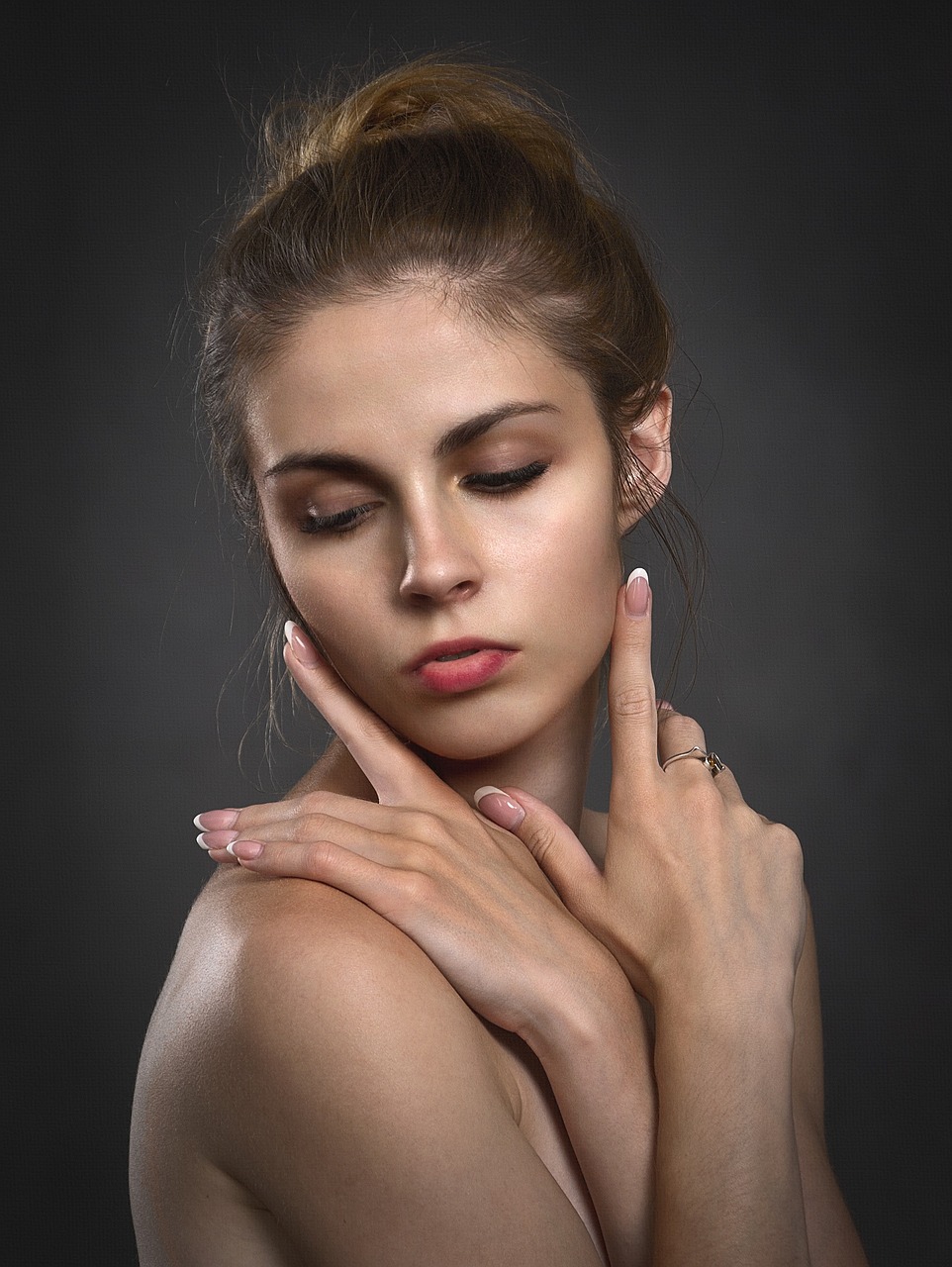 To remove dead skin cells